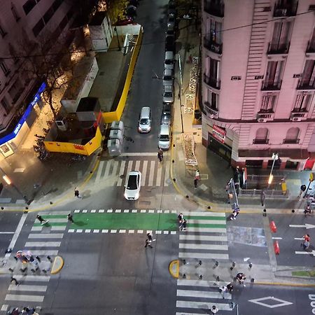 Апартаменти 4 Ventanales Sobre La Avenida Corrientes Буенос-Айрес Екстер'єр фото